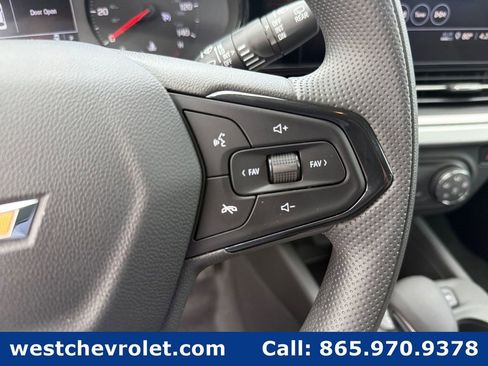 New 2026 Chevrolet Trax LS w/ LS Convenience Package FWD image 22