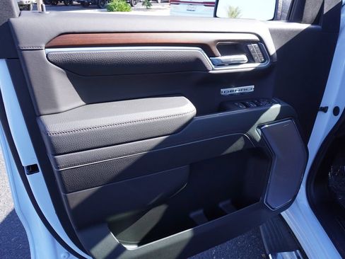 New 2026 GMC Sierra 1500 Denali w/ Technology Package image 15