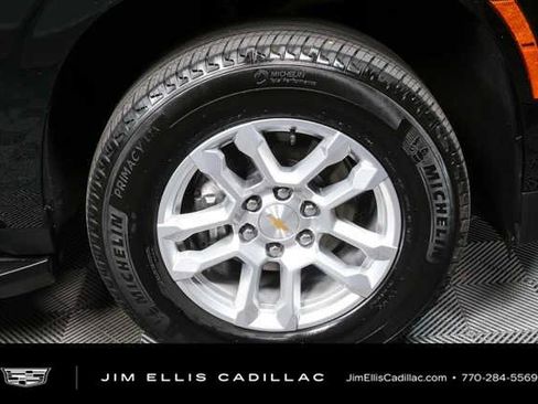 Used 2025 Chevrolet Tahoe LT RWD image 39