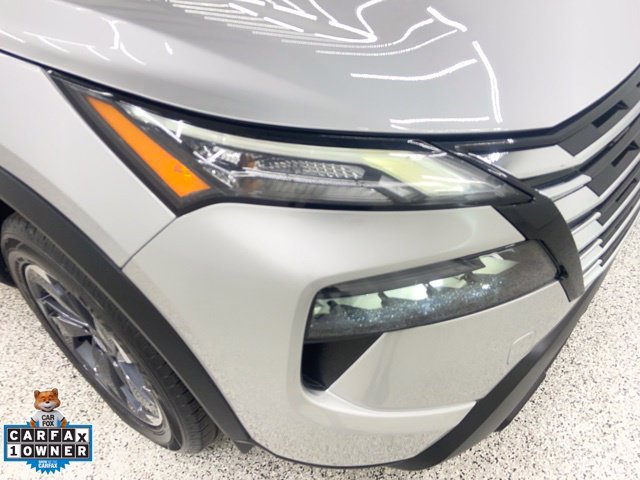 Used 2024 Nissan Rogue SV FWD image 20