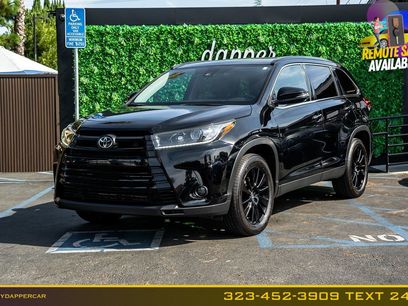 Used 2019 Toyota Highlander SE
