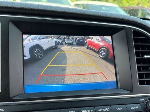 Used 2018 Hyundai Elantra SEL w/ Cargo Package FWD image 14