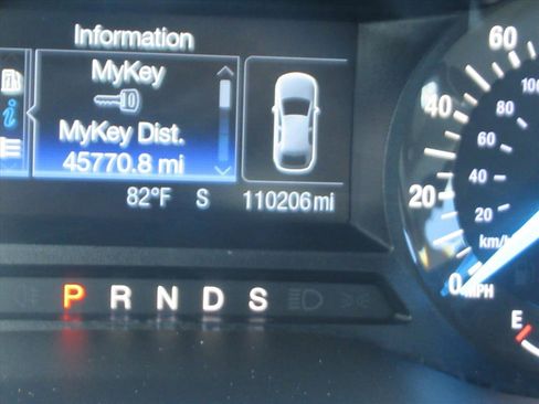 Used 2013 Ford Fusion SE image 28