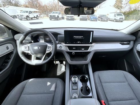 New 2026 Ford Explorer Active image 13