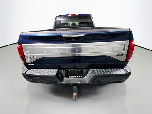 Used 2017 Ford F150 Platinum w/ Equipment Group 701A Luxury image 6