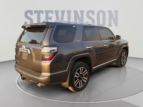 Used 2021 Toyota 4Runner Limited AWD/4WD image 5