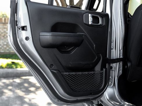 Used 2021 Jeep Wrangler Unlimited Sport S image 60