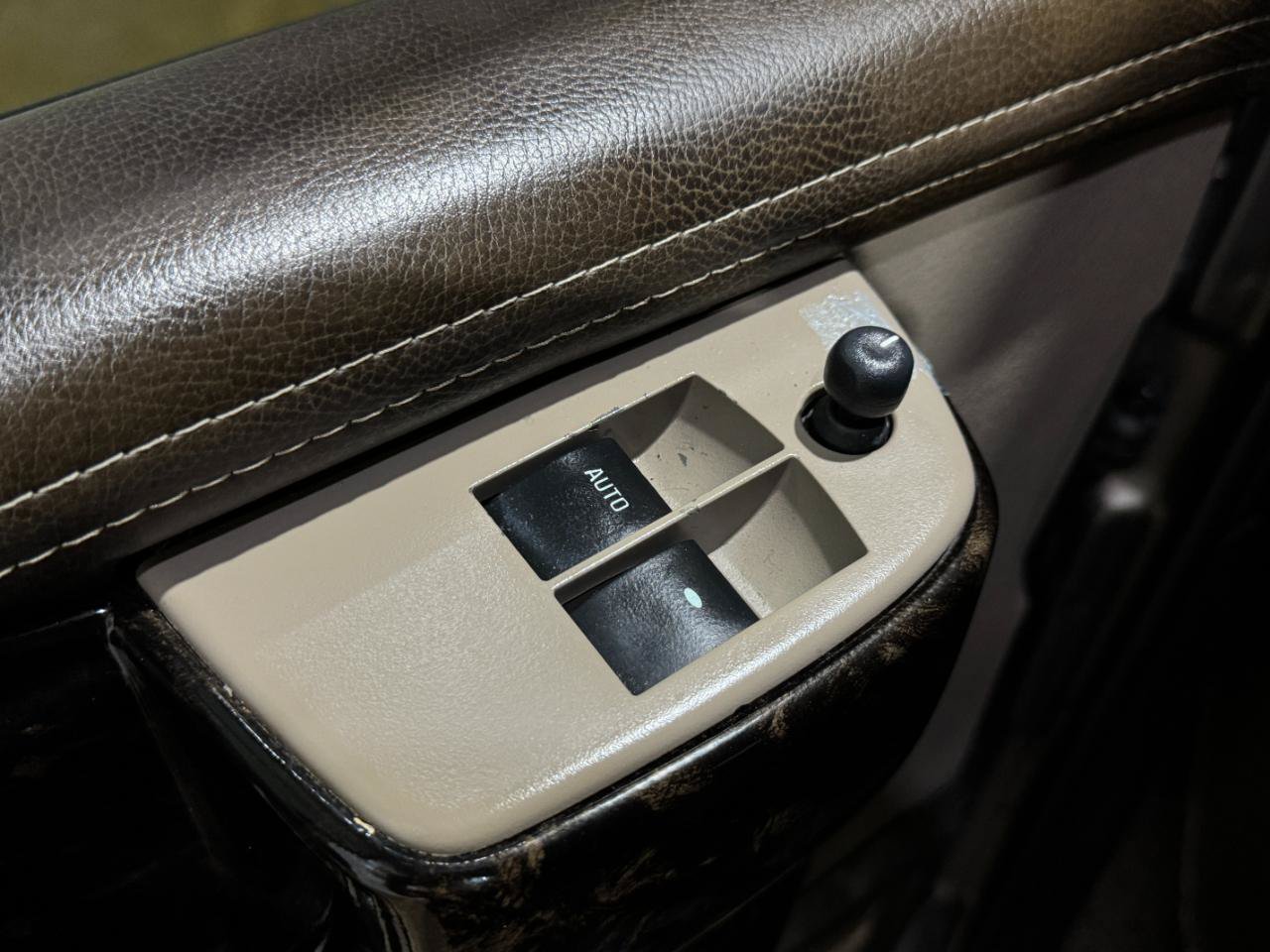 Used 2016 Chevrolet Express 2500 RWD image 27