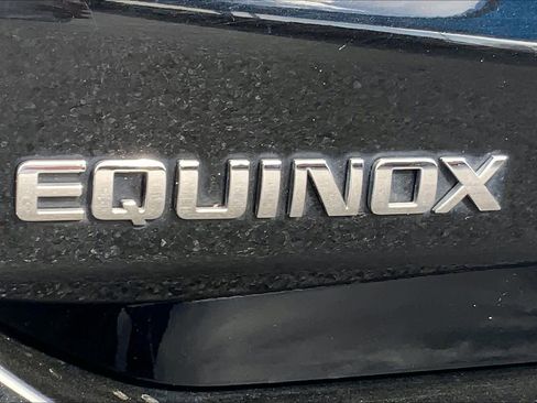 Used 2023 Chevrolet Equinox Premier image 30