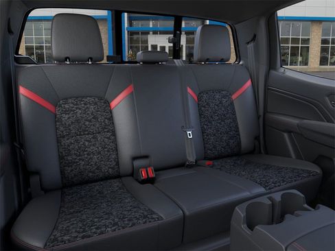 New 2026 Chevrolet Colorado Z71 image 17