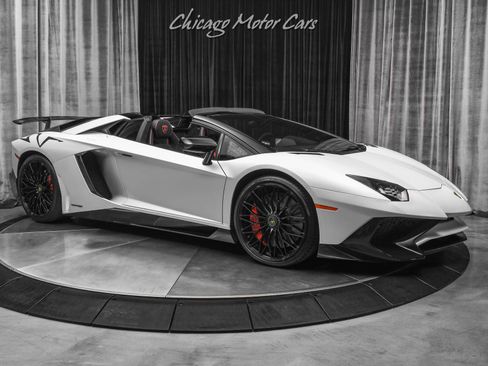Used 2016 Lamborghini Aventador LP 750-4 Superveloce image 6