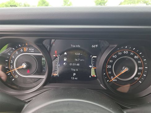 New 2025 Jeep Gladiator Rubicon image 18