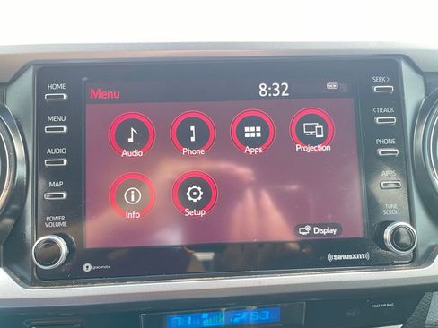 Used 2023 Toyota Tacoma SR5 w/ Technology Package AWD/4WD image 30