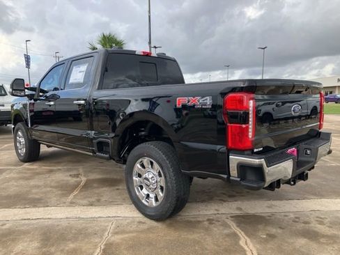 New 2025 Ford F250 Lariat w/ Lariat Ultimate Package image 5