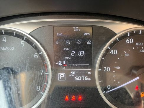 Used 2025 Nissan Kicks Play S FWD image 16