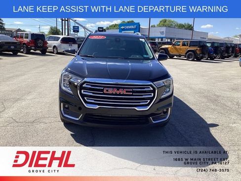 Used 2024 GMC Terrain SLT AWD/4WD image 2