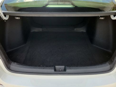 Used 2025 Honda Civic Sport image 8