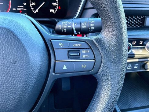 Used 2025 Honda CR-V EX image 28