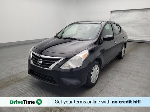 Used 2018 Nissan Versa SV image 1