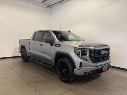 Used 2026 GMC Sierra 1500 Elevation w/ Elevation Select Package