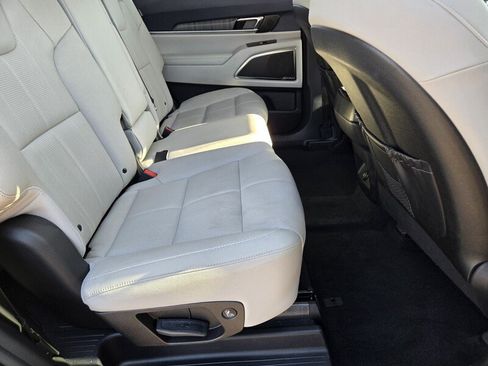 Certified 2025 Kia Telluride SX AWD/4WD image 15