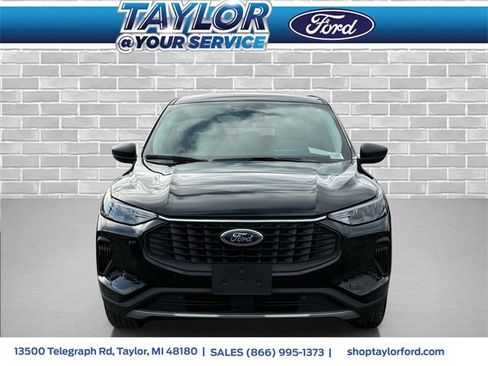 Certified 2023 Ford Escape Active image 2