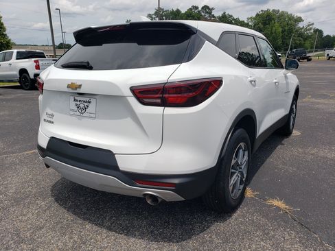 Used 2024 Chevrolet Blazer LT w/ LPO, Floor Liner Package FWD image 3
