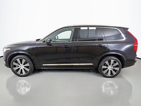 Used 2024 Volvo XC90 T8 Ultimate w/ Lounge Package AWD/4WD image 19