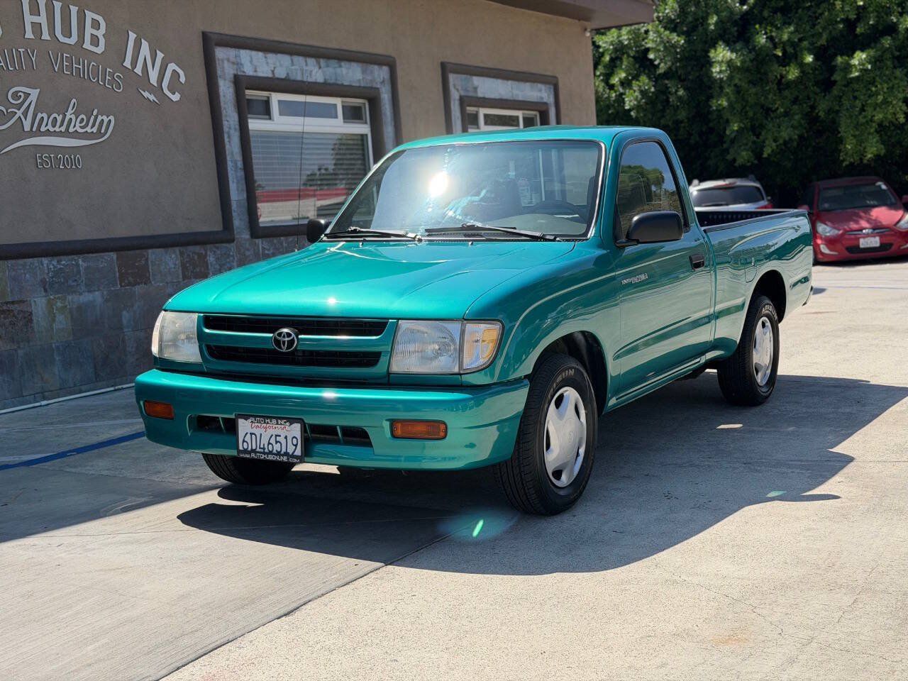 Used 1998 Toyota Tacoma 2WD Regular Cab image 2