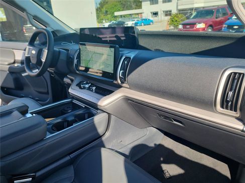 New 2026 Ford Expedition Max Active image 27