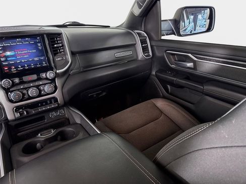 Used 2021 RAM 1500 Big Horn RWD image 24