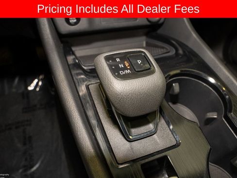 Used 2024 Nissan Rogue S FWD image 14
