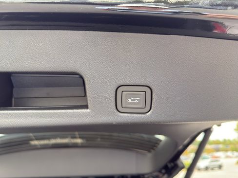 New 2026 GMC Acadia Elevation w/ Elevation Premium Package image 21