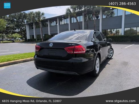 Used 2014 Volkswagen Passat 1.8T SE FWD image 5