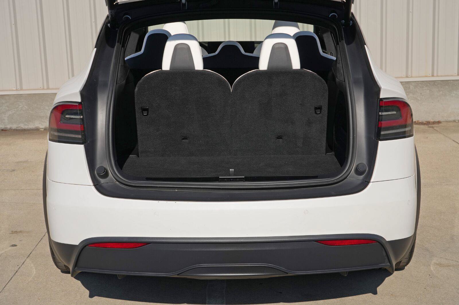 Used 2022 Tesla Model X AWD/4WD image 10