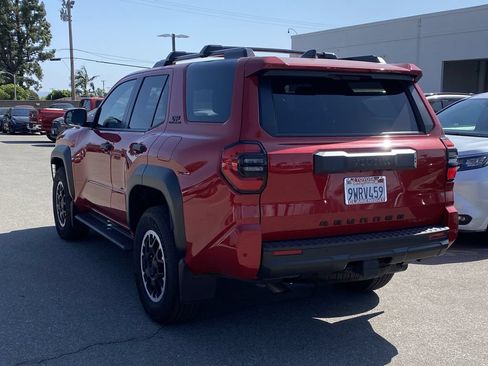 Certified 2025 Toyota 4Runner TRD Off-Road AWD/4WD image 4