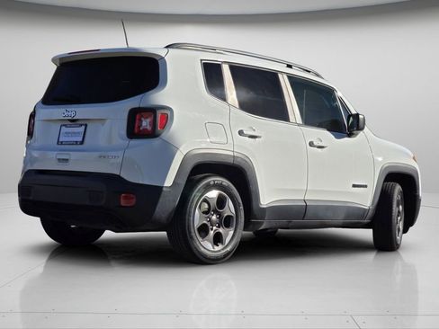 Used 2018 Jeep Renegade Sport w/ Power & Air Group image 19