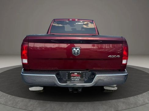 Used 2016 RAM 2500 Tradesman w/ Chrome Appearance Group AWD/4WD image 8