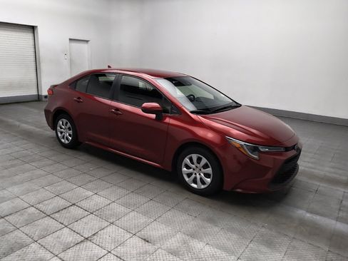 Used 2022 Toyota Corolla LE FWD image 11