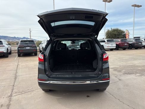 Used 2021 Chevrolet Equinox Premier AWD/4WD image 48