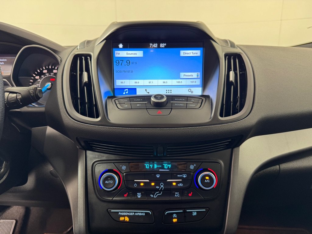 Used 2018 Ford Escape SE w/ SE Sync 3 Package FWD image 15