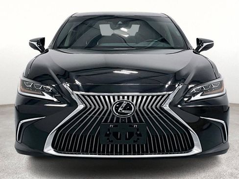 Used 2020 Lexus ES 350 Ultra Luxury image 3