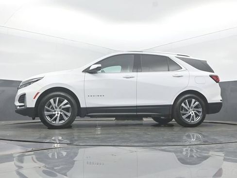 Used 2023 Chevrolet Equinox Premier AWD/4WD image 45