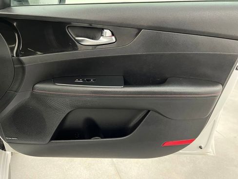 Used 2021 Kia Forte GT image 20