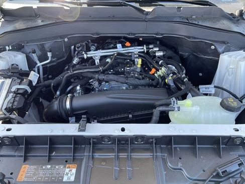 New 2026 Ford Explorer Active w/ Active Comfort Package AWD/4WD image 19