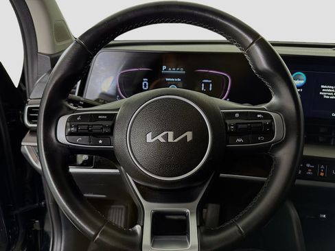 Used 2023 Kia Sportage EX FWD image 14