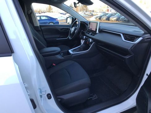 Used 2023 Toyota RAV4 LE image 11