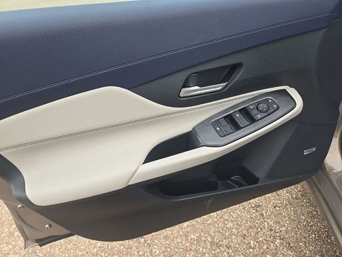 New 2026 Nissan Sentra SL image 10