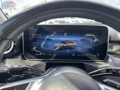 Used 2022 Mercedes-Benz C 300 Sedan image 9