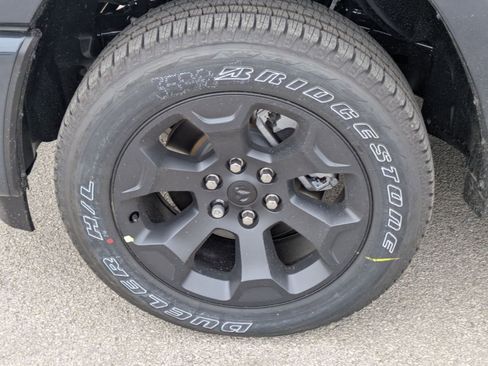 New 2026 RAM 1500 Lone Star AWD/4WD image 21
